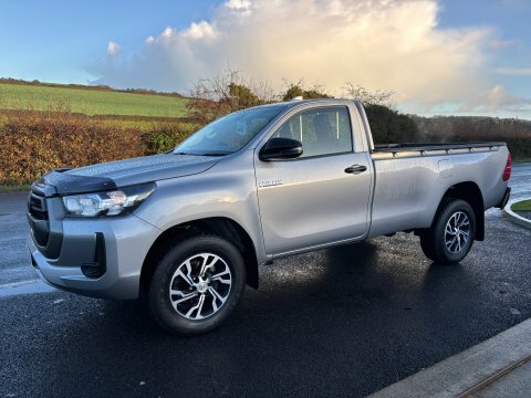 Toyota HILUX Active 4Wd D-4d Silver