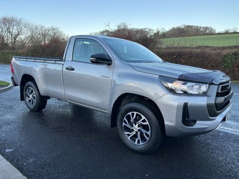 Toyota HILUX Active 4Wd D-4d Silver #5