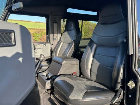 Land Rover Defender 90 Td Station VO65KCV Black #2