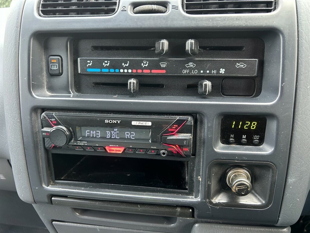 Toyota HiAce #19