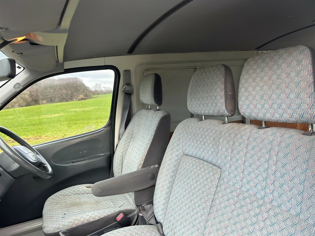 Toyota HiAce #15