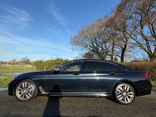 BMW 7 Series 2019 6.6 M760l V12 Saloon Xdrive E Black #4