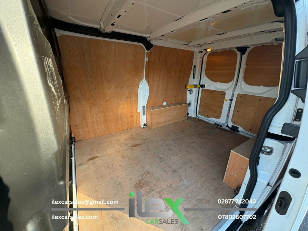 Ford Transit Custom 2L Leader BK71PXM White #3