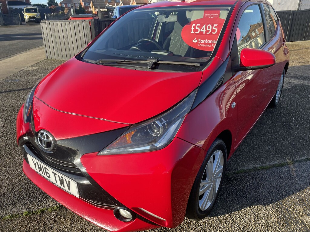 Toyota Aygo Hatchback 1.0 Vvt-i X-pression 2016 YM16TWV Red #3