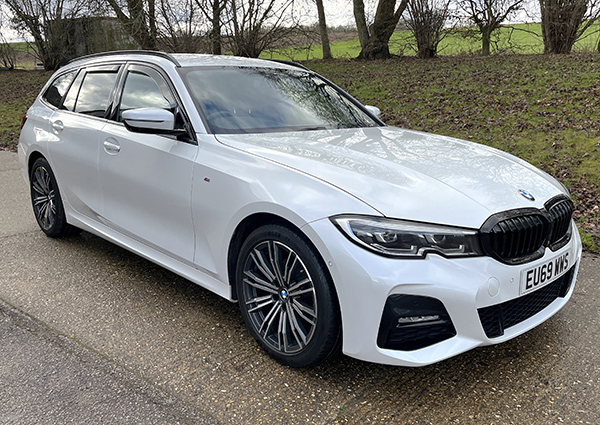 BMW 3 Series M Sport Touring Xdrive White