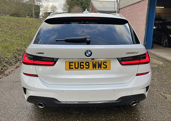 BMW 3 Series M Sport Touring Xdrive EU69WWS White #4