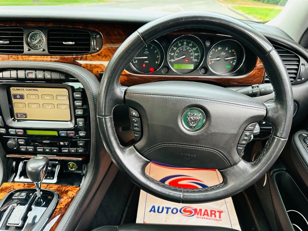 Jaguar XJR 4.2 V8 Silver #48