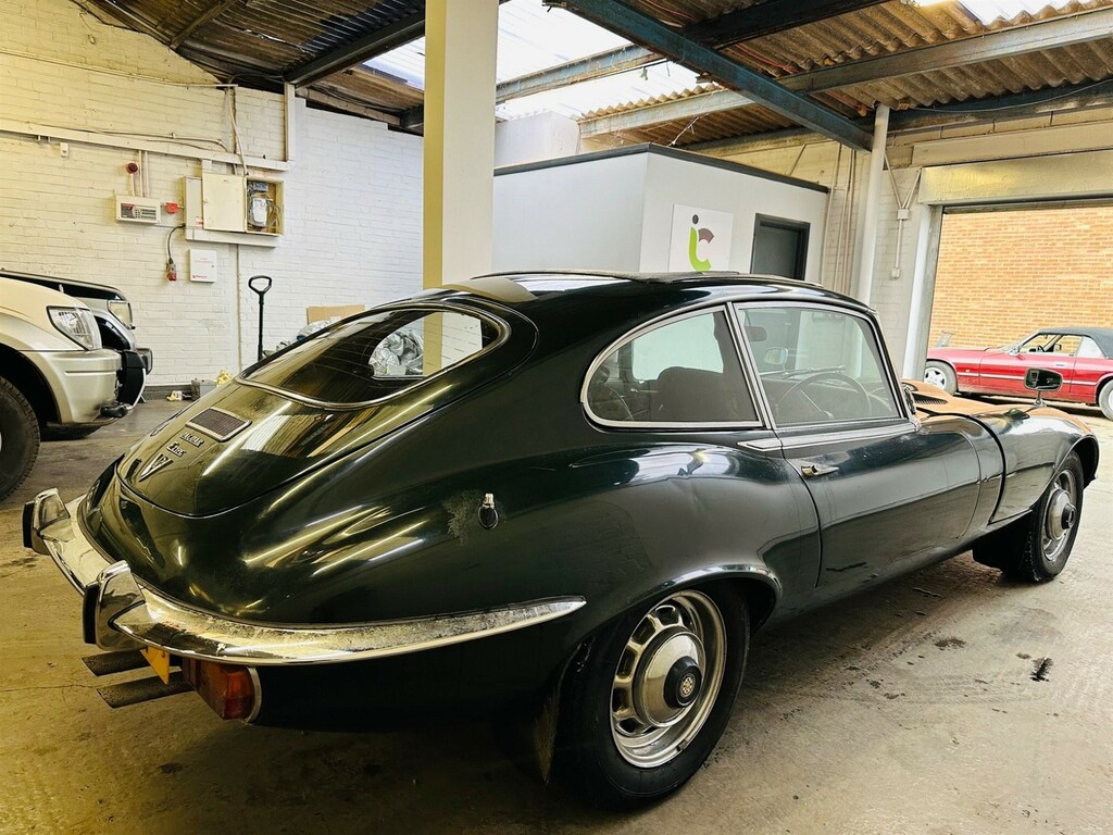 Jaguar E-Type Coupe Green #4