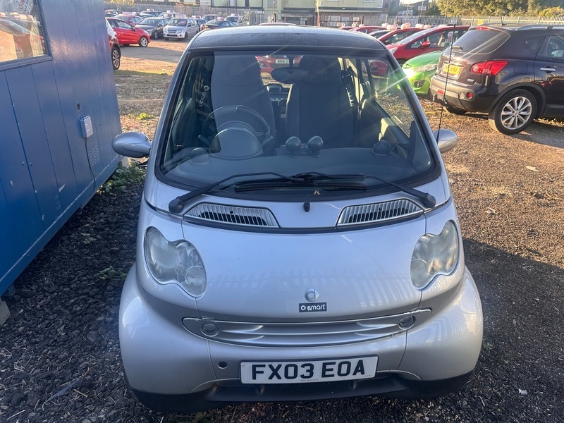 Smart Fortwo Hatchback 0.7 City Pure 200303 Black #5