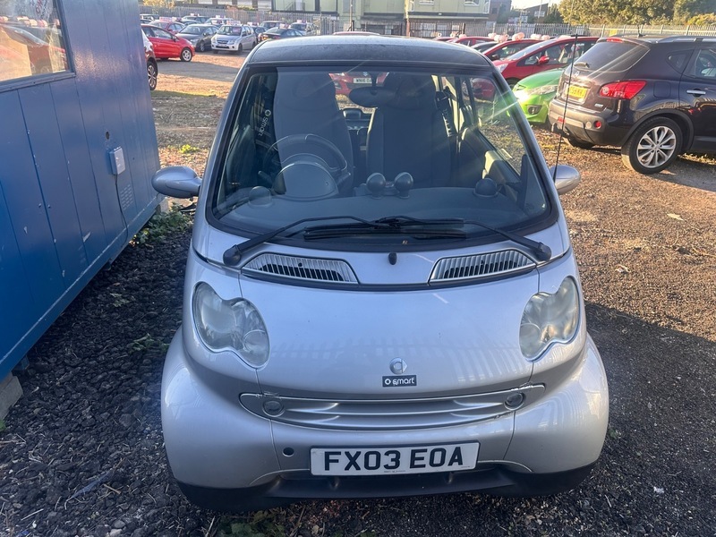 Smart Fortwo Hatchback 0.7 City Pure 200303 Black #6