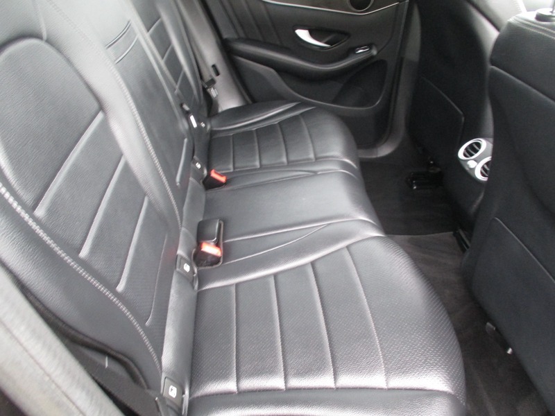 Mercedes-Benz GL Class Glc 300 D 4Matic Black #24