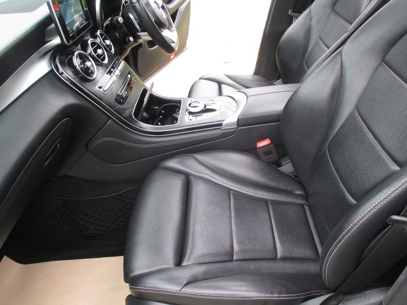 Mercedes-Benz GL Class Glc 300 D 4Matic Black #32