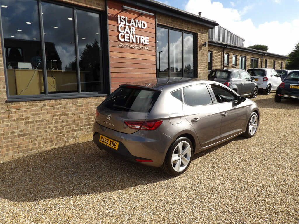 Seat Leon Hatchback 2.0 Tdi 184 Fr NA66XBE Grey #2