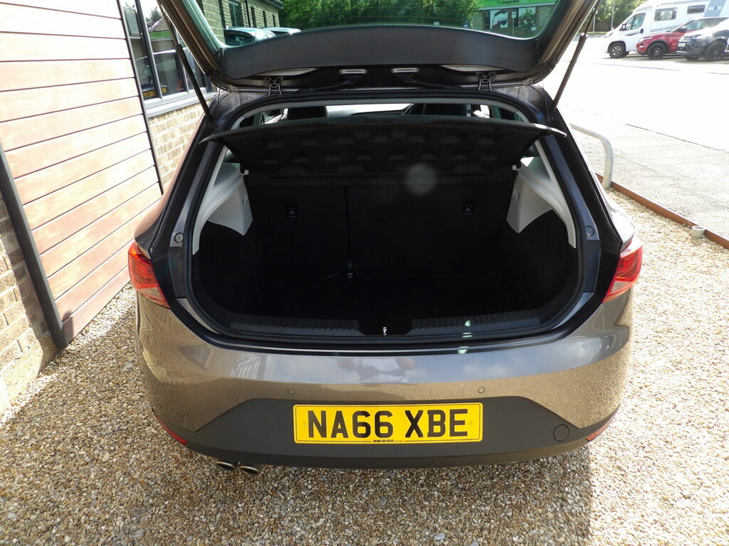 Seat Leon Hatchback 2.0 Tdi 184 Fr NA66XBE Grey #3