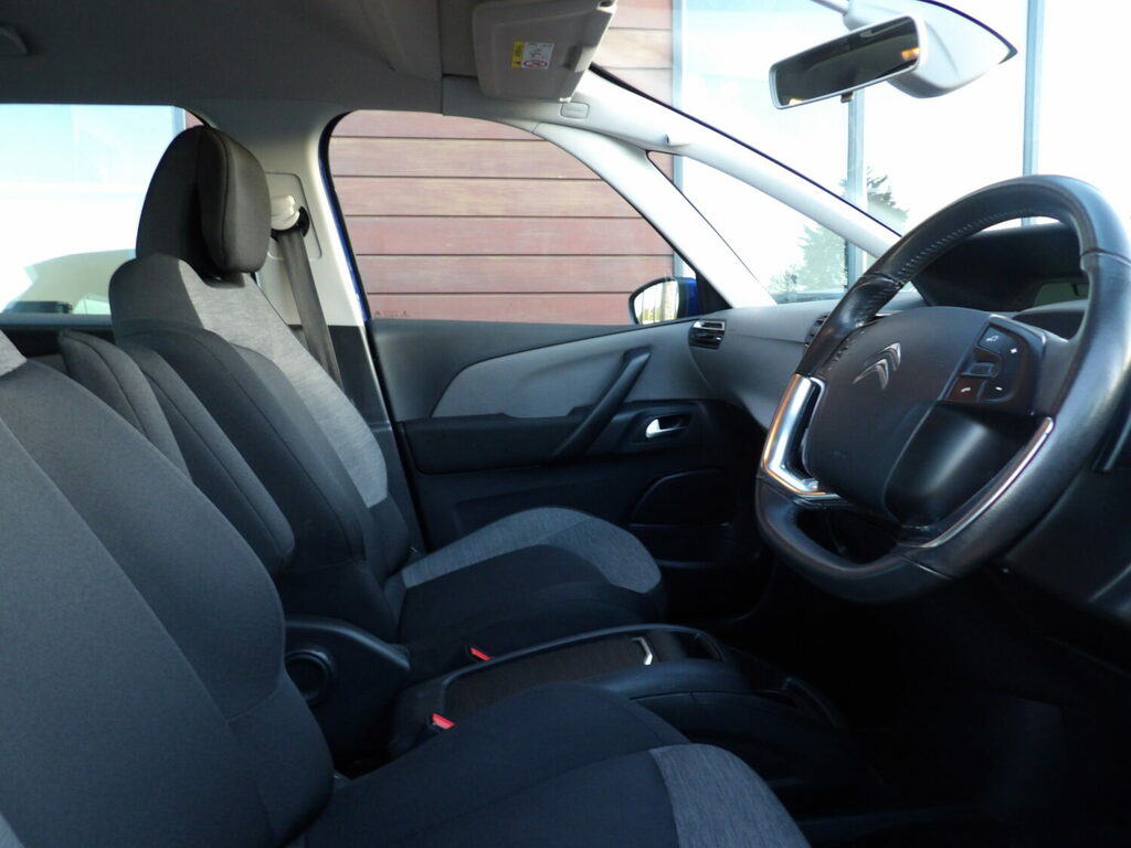 Citroen Grand C4 Picasso 1.6 Bluehdi Touch Edition 20 A Year Road Ta NL66DXO Blue #6