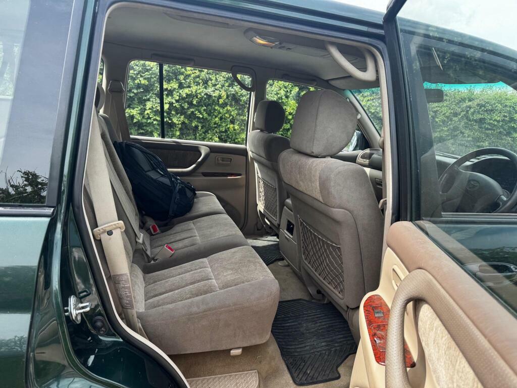 Toyota Land Cruiser Amazon VX Td 5-Door Red #9