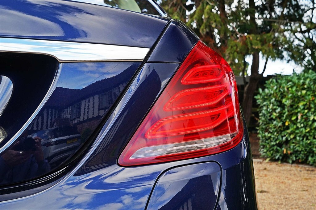 Mercedes-Benz 500 Gle E 4Matic Amg Line Premium Plus Black #4