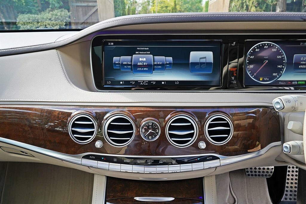 Mercedes-Benz 500 Gle E 4Matic Amg Line Premium Plus Black #25