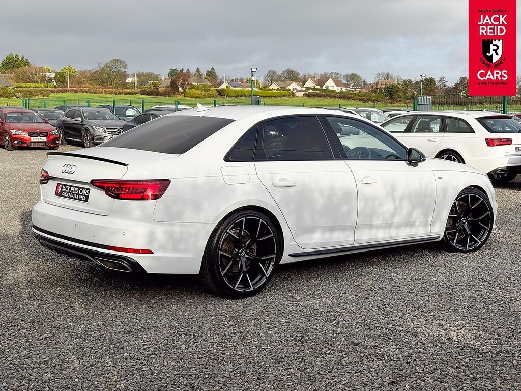 Audi A4 Saloon White #4