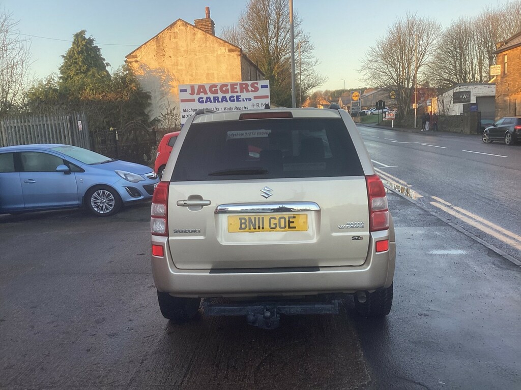 Suzuki Grand Vitara 2.4 Sz4  #7