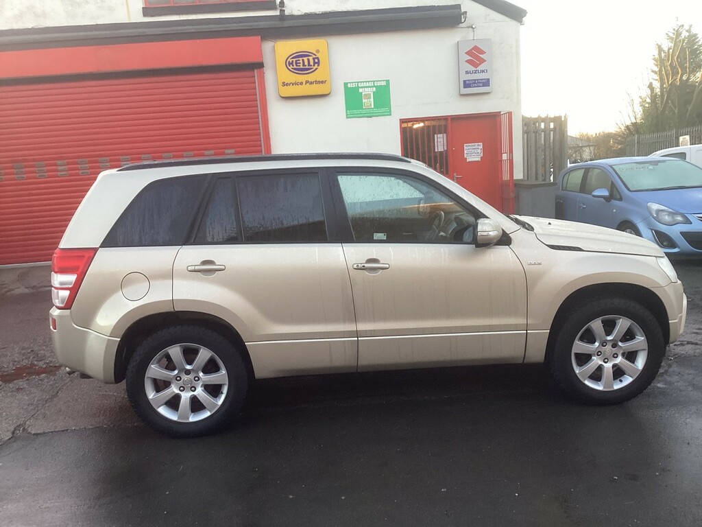 Suzuki Grand Vitara 2.4 Sz4  #8