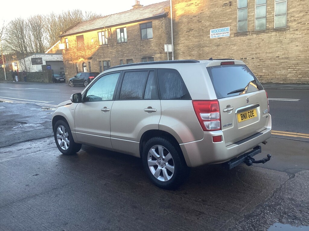 Suzuki Grand Vitara 2.4 Sz4  #4