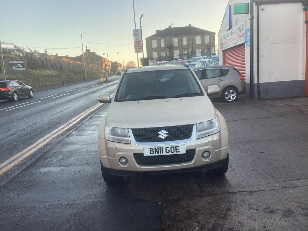 Suzuki Grand Vitara 2.4 Sz4  #9