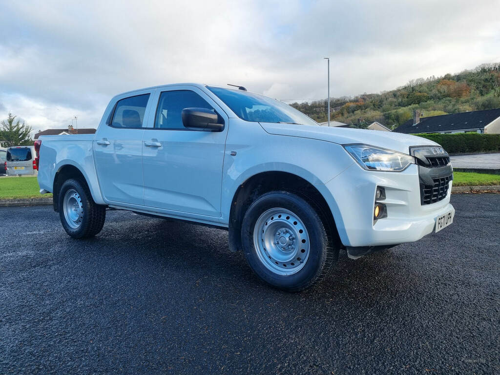 Isuzu D-Max 1.9 Utility Double Cab 4X4 White