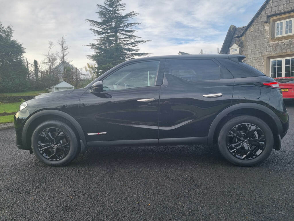 DS DS 3 Crossback Crossback 1.2 Puretech 130 Performance Line Ea KY19JGJ Black #5