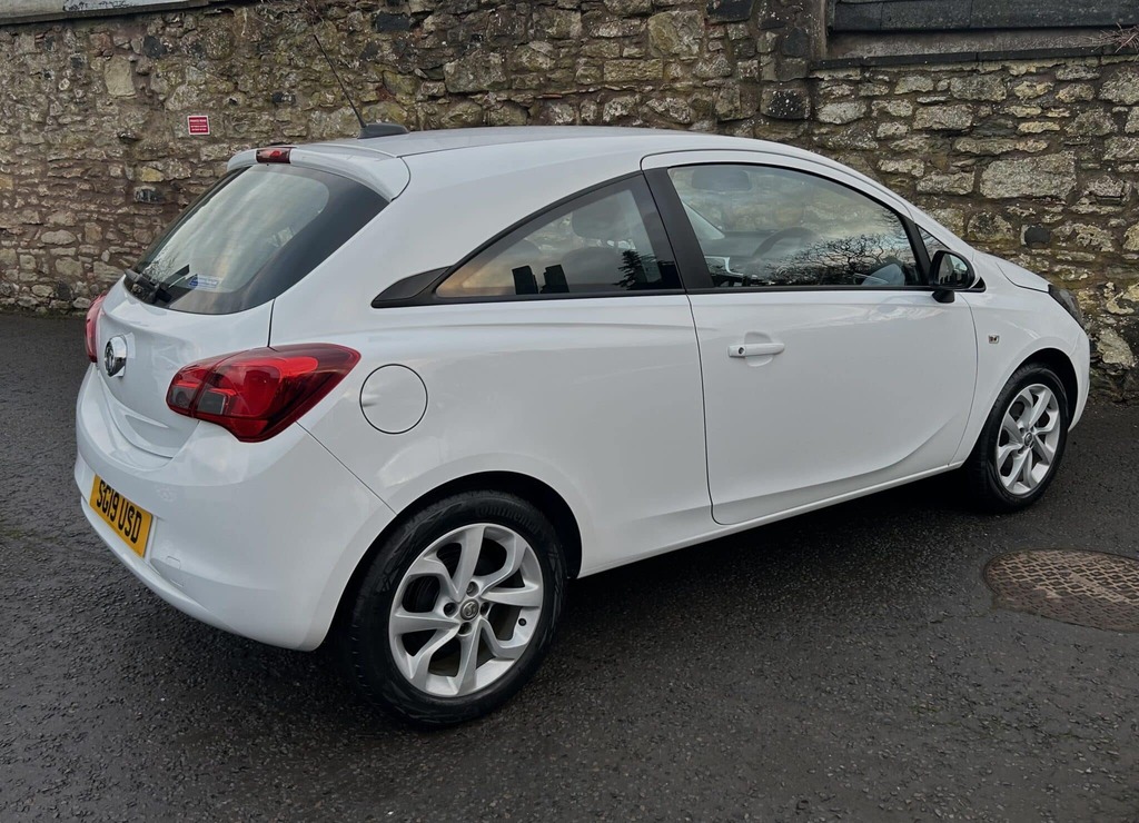 Vauxhall Corsa 1.4I Ecotec  White #3
