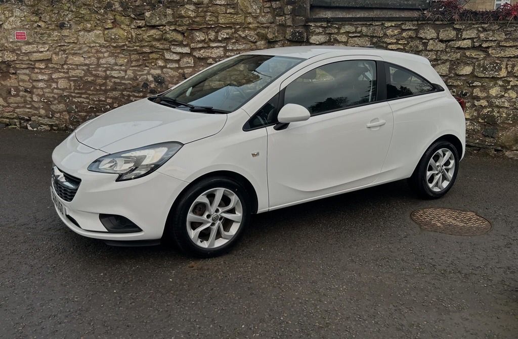 Vauxhall Corsa 1.4I Ecotec White