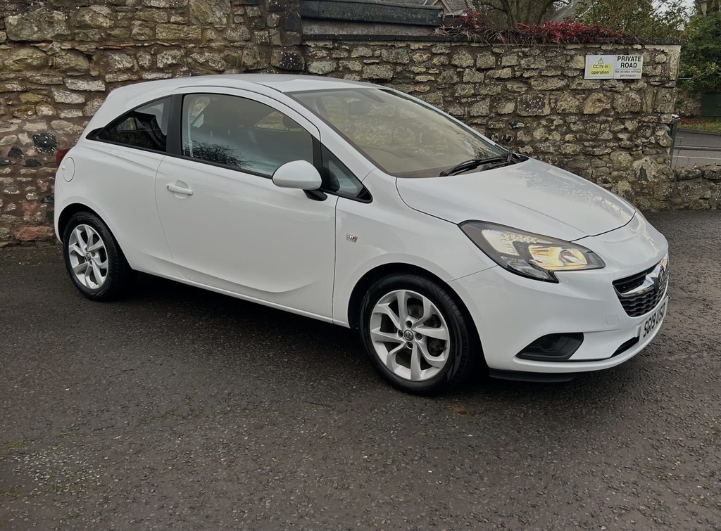 Vauxhall Corsa 1.4I Ecotec  White #2