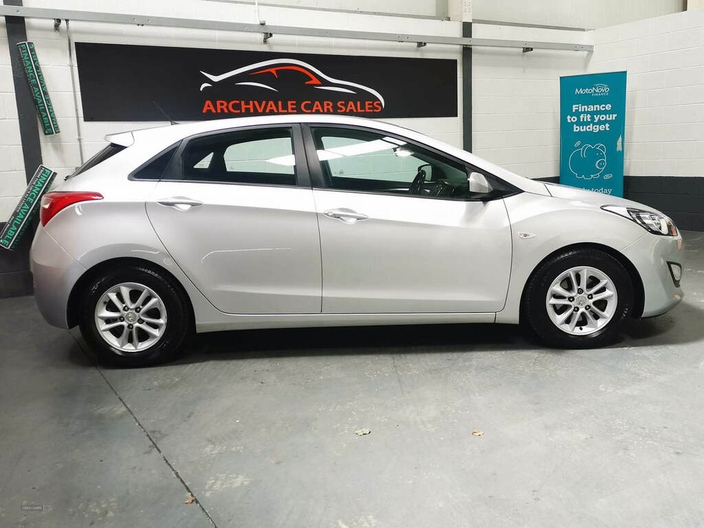 Hyundai I30 1.6 Crdi Blue Drive Active EO13JUT Silver #2