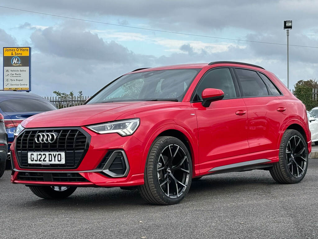Audi Q3 35 Tdi S Line S Tronic Red