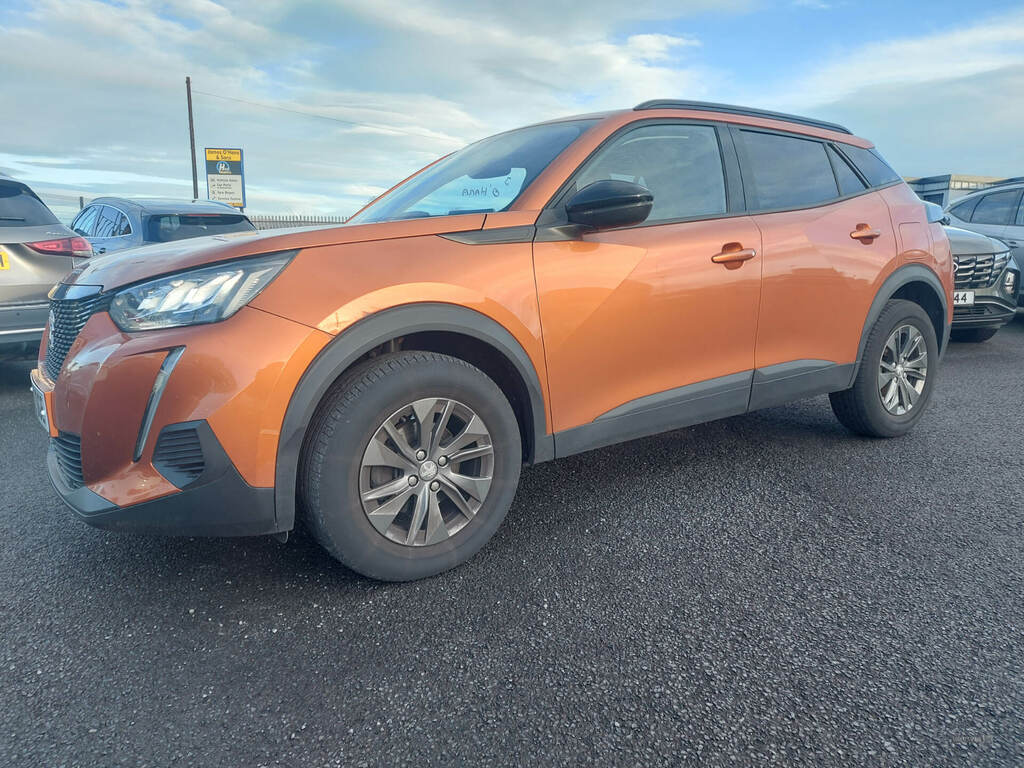 Peugeot 2008 1.5 Bluehdi 110 Active Premium Orange