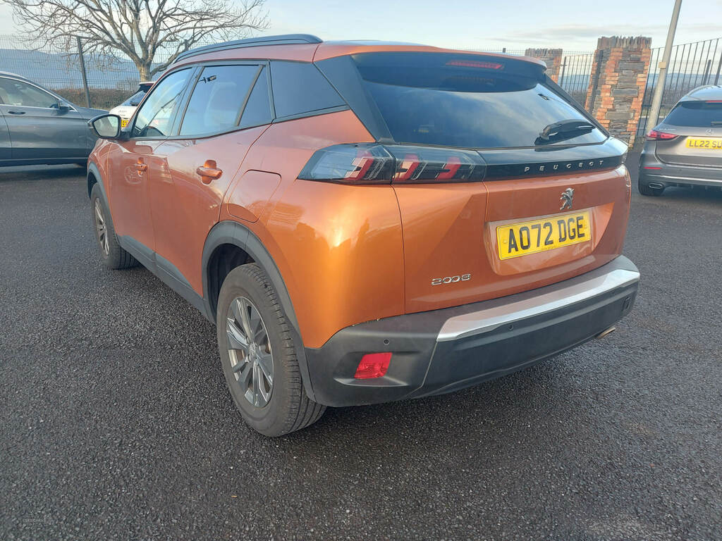 Peugeot 2008 1.5 Bluehdi 110 Active Premium Orange #4