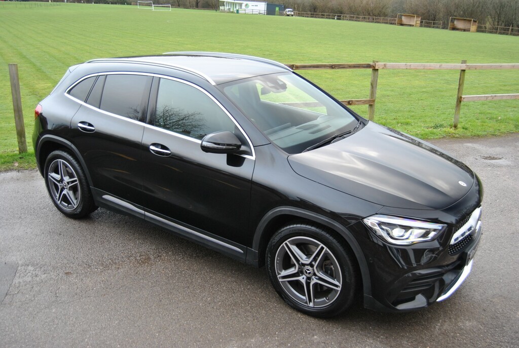 Mercedes-Benz GLA Class 2.0 Amg Line Premium Suv 8G-dct Euro Black