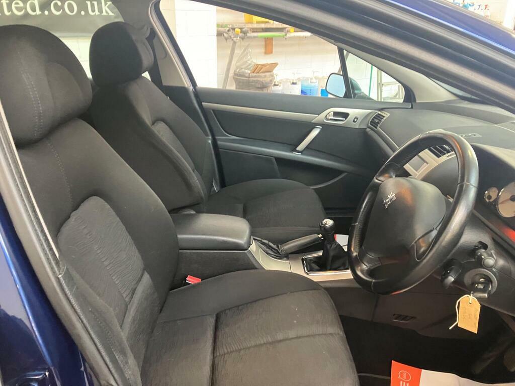 Peugeot 407 SW 2.0 Hdi Se Red #16