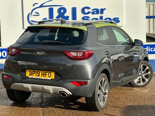 Kia Stonic 1.6 Crdi First Edition Suv Euro BP19HFO Grey #4
