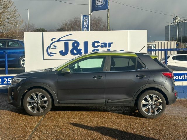 Kia Stonic 1.6 Crdi First Edition Suv Euro BP19HFO Grey #3