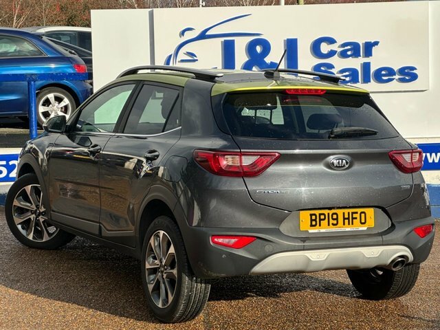 Kia Stonic 1.6 Crdi First Edition Suv Euro BP19HFO Grey #5