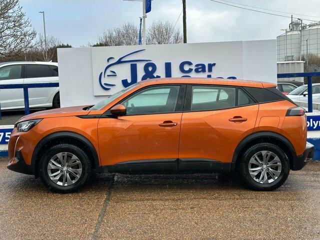 Peugeot e-2008 50Kwh Active Suv 136 Ps Orange #3