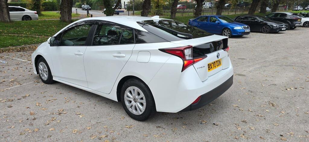 Toyota Prius Hybrid Bussins Edition BX70ODW White #3