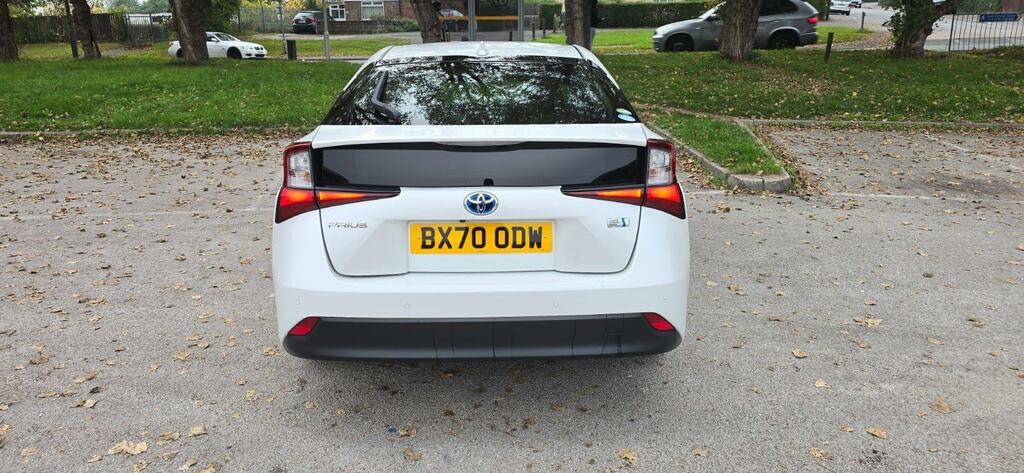 Toyota Prius Hybrid Bussins Edition BX70ODW White #5