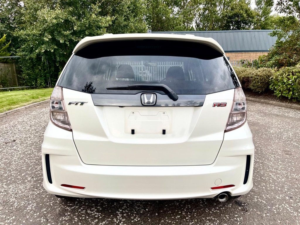 Honda Fit Jazz Rs Fresh Import 1.5 Hatc White #5