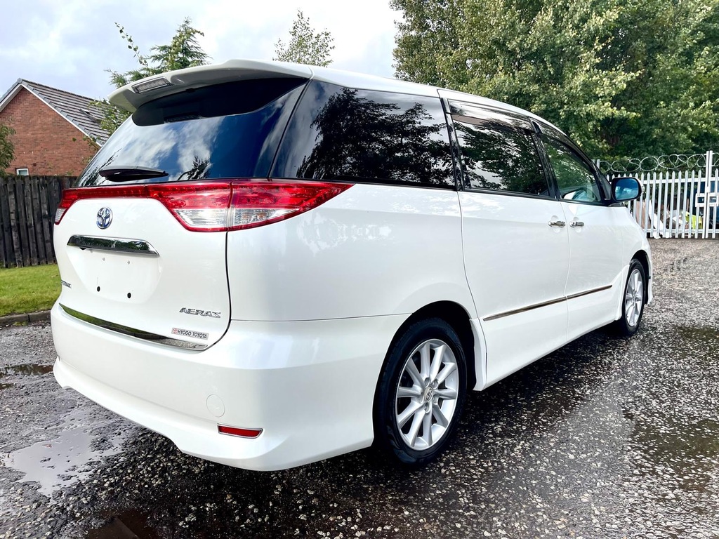 Toyota Estima Aeras Fresh Import 2.4 Mpv 7 Se White #4