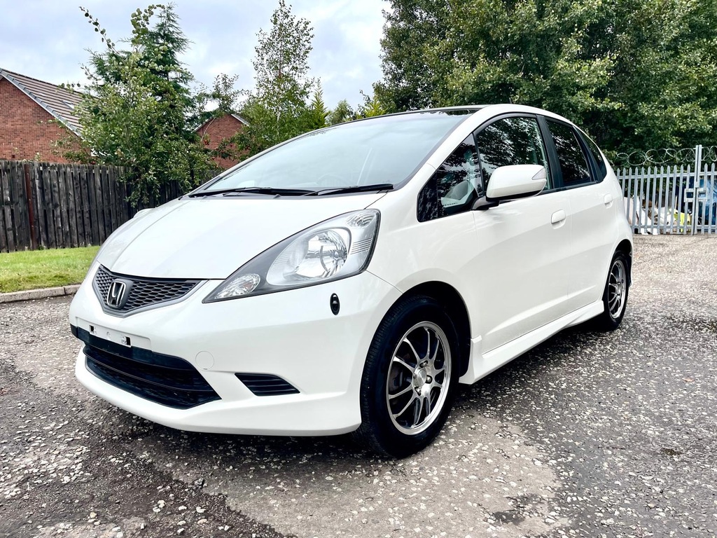 Honda Fit Jazz Rs Fresh Import 1.5 Hatc White #3