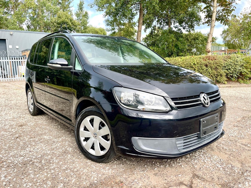 Volkswagen Touran 1.4 Dsg Estate Mpv 7 Seats Black