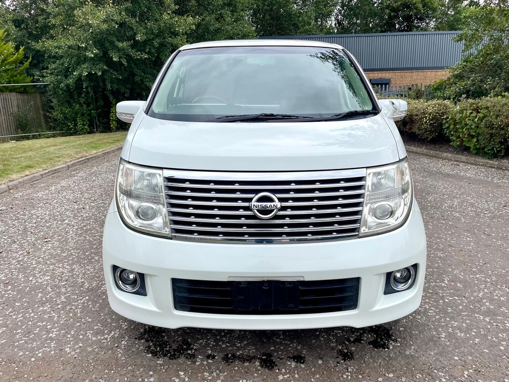 Nissan Elgrand XL Fresh Import 7 Seats Mpv 4 B Grade Cruise White #2