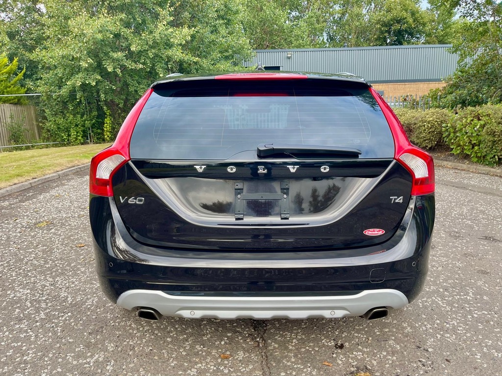 Volvo V60 1.6 T4 Se Lux Special Edition Estate R Black #5